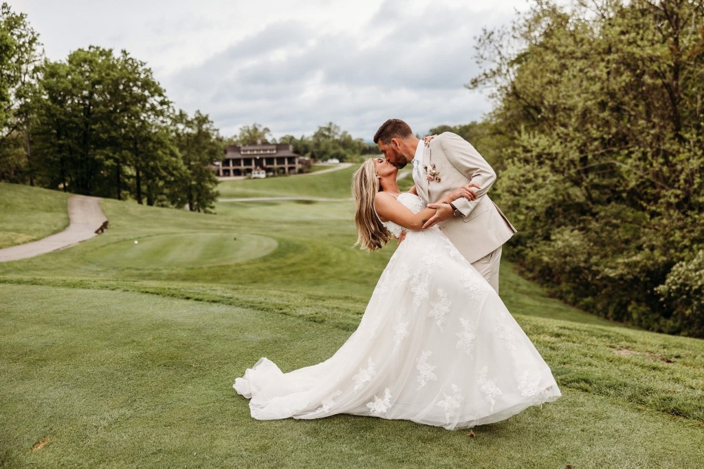 Aston Oaks Weeding's